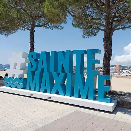 Le Ciel, Le Soleil Et La ! Appartamento